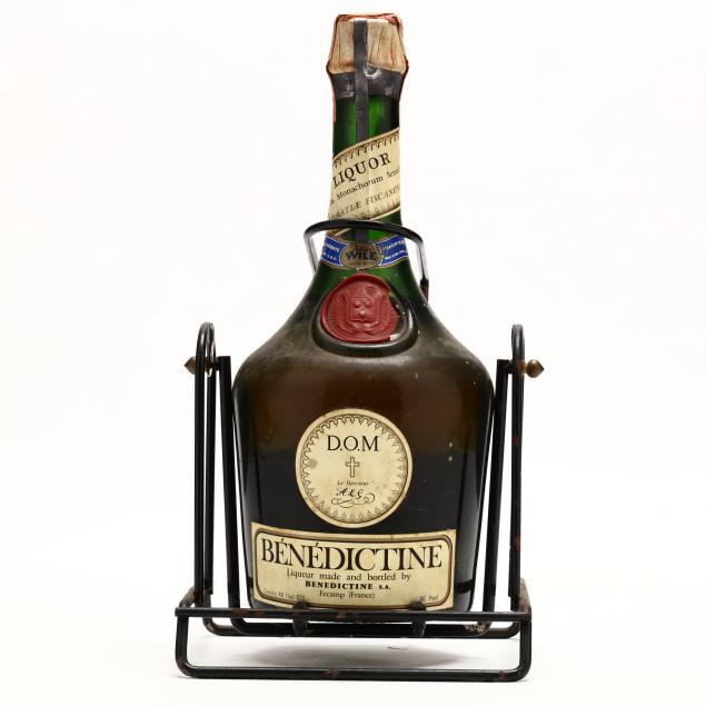 benedictine-d-o-m-liqueur