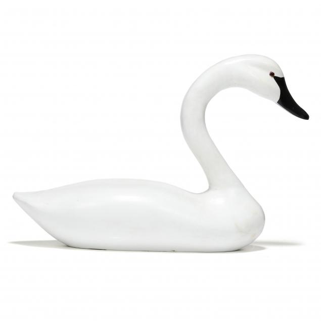 large-carved-and-painted-swan-decoy