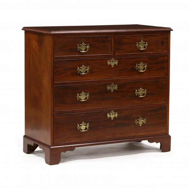george-iii-mahogany-chest-of-drawers