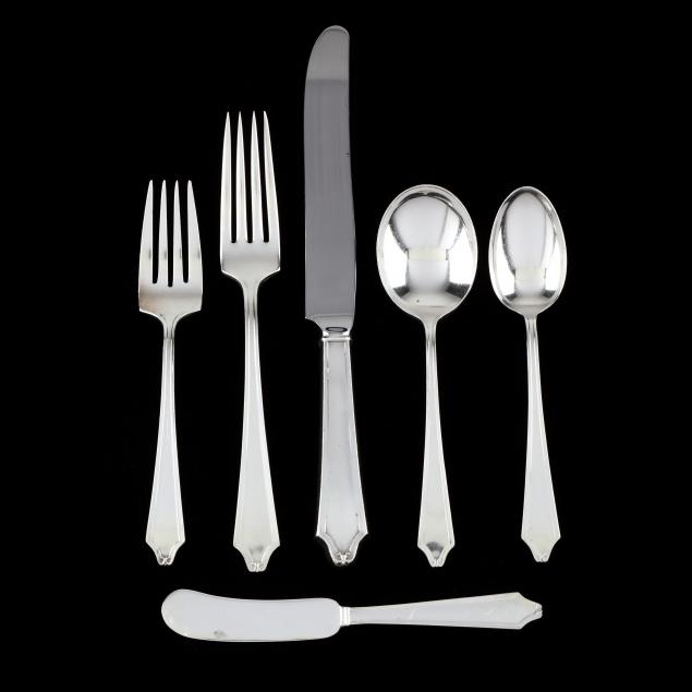 international-silver-co-i-minuet-i-sterling-silver-flatware-service