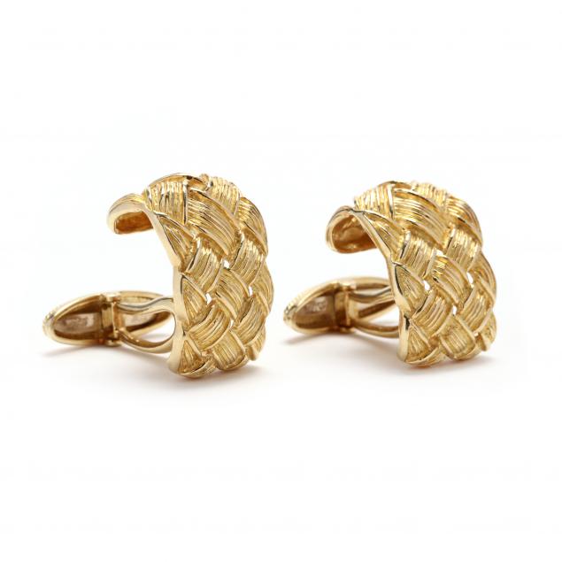 pair-of-gold-basketweave-cufflinks