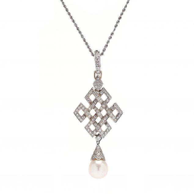 white-gold-diamond-and-pearl-necklace