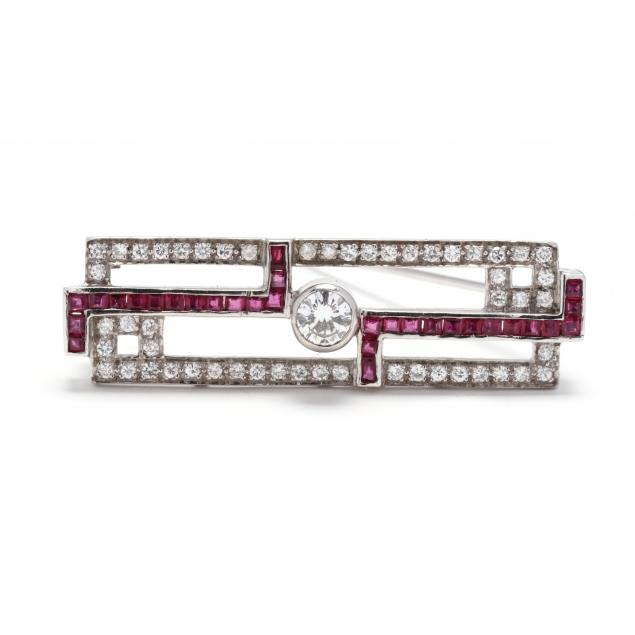 art-deco-white-gold-diamond-and-ruby-brooch
