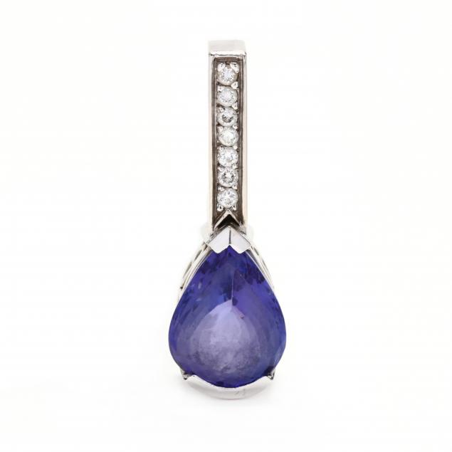 white-gold-and-gem-set-pendant