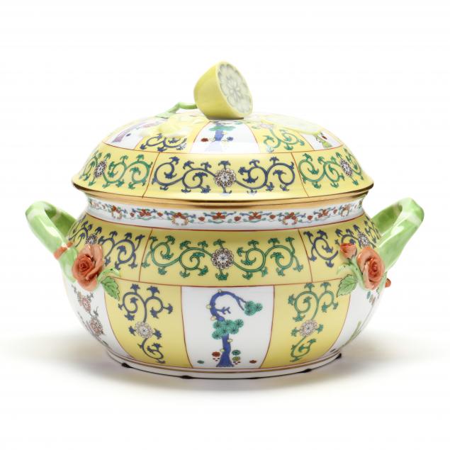herend-porcelain-covered-tureen-i-yellow-dynasty-i