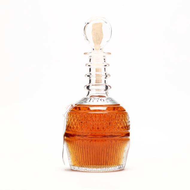 1776-whiskey-by-seagram-with-tiffany-decanter