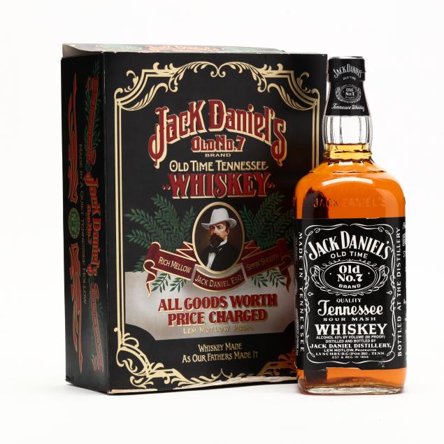 jack-daniels-bottle-glasses-gift-set