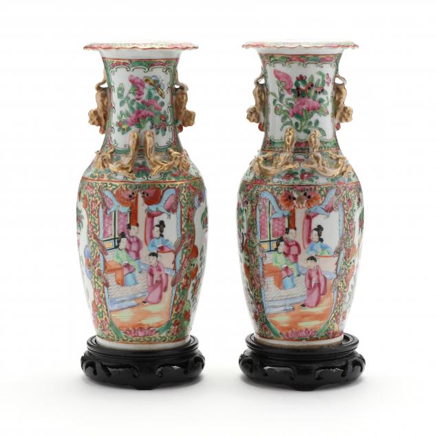 a-pair-of-chinese-export-porcelain-rose-medallion-vases