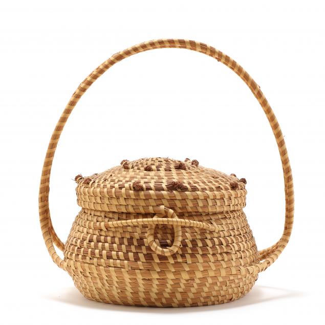 covered-sweetgrass-basket-signed-by-bea-coaxum