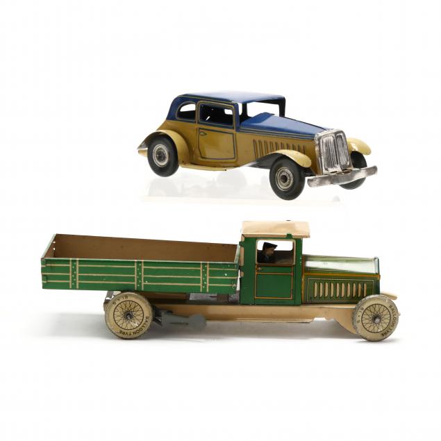 two-1930s-tin-vehicles-england