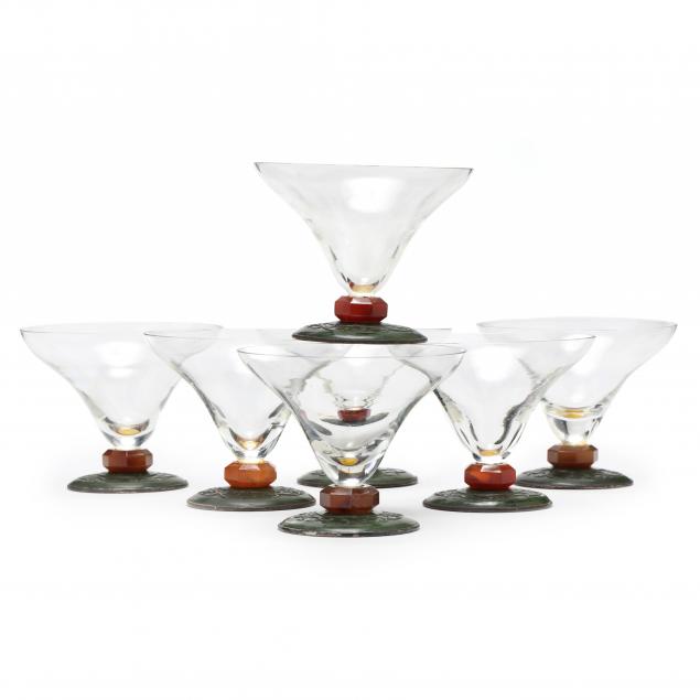 yamanaka-co-ltd-set-of-seven-jade-cordial-glasses