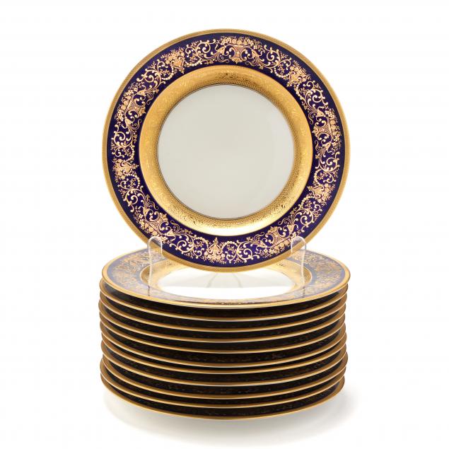 black-knight-set-of-twelve-gilt-cobalt-rim-dinner-plates