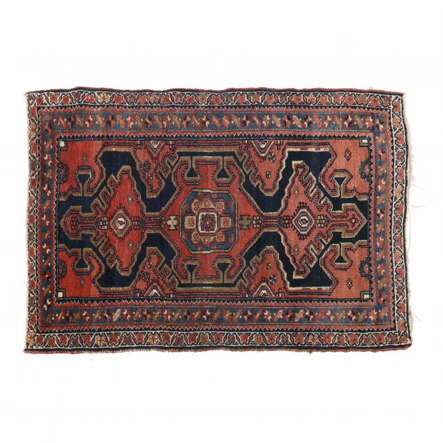 hamadan-area-rug