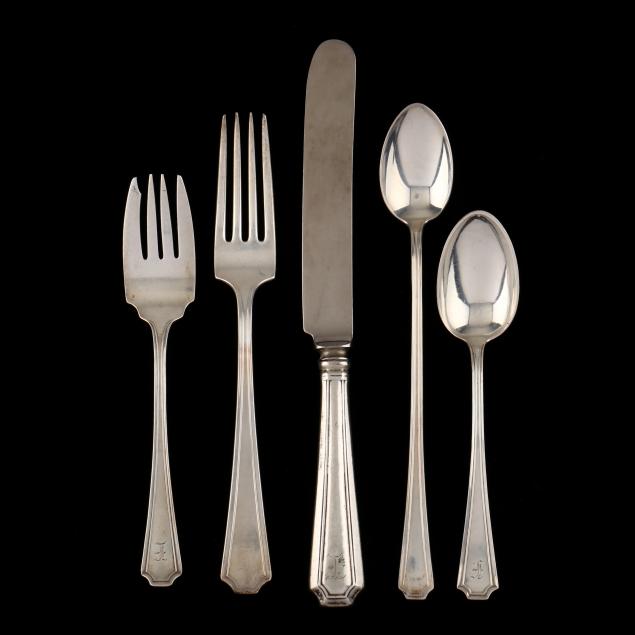 gorham-durgin-i-fairfax-i-sterling-silver-flatware-service