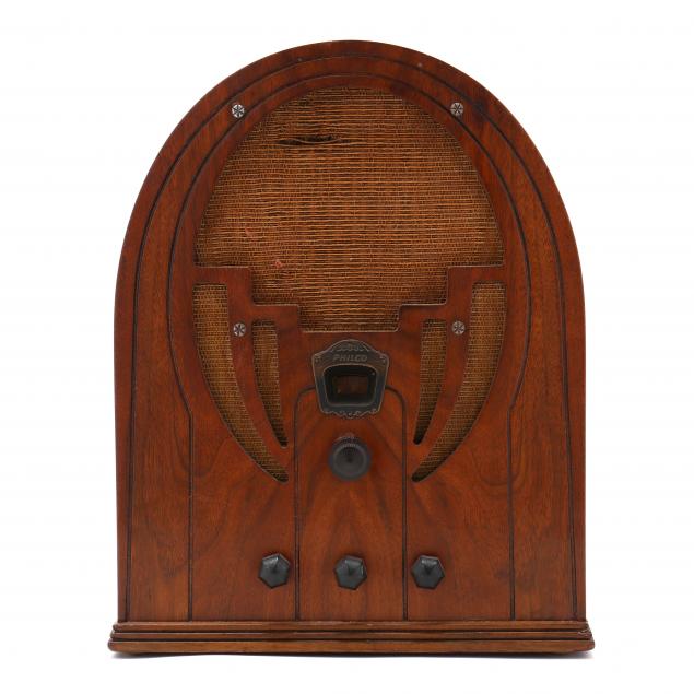 philco-type-60b-cathedral-radio-for-restoration