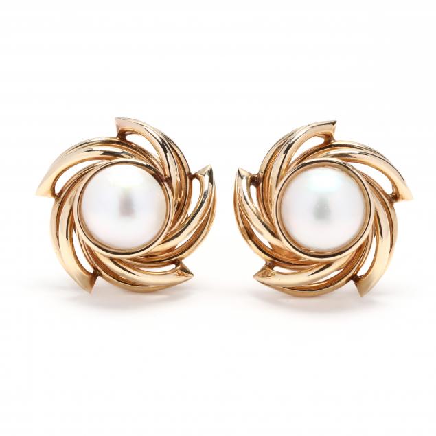 gold-and-mabe-pearl-earrings