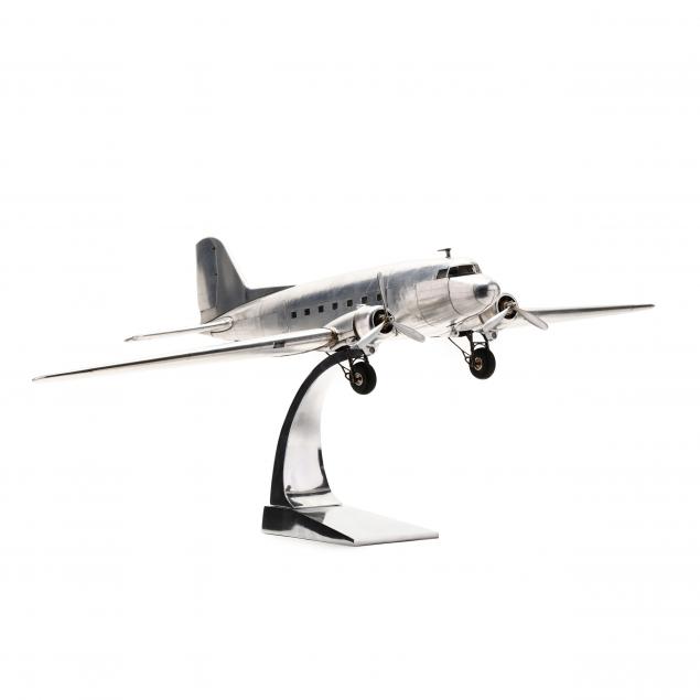authentic-models-large-aluminum-model-of-1930s-douglas-dc-1-passenger-airliner