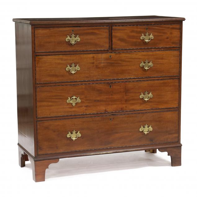 george-iii-mahogany-chest-of-drawers