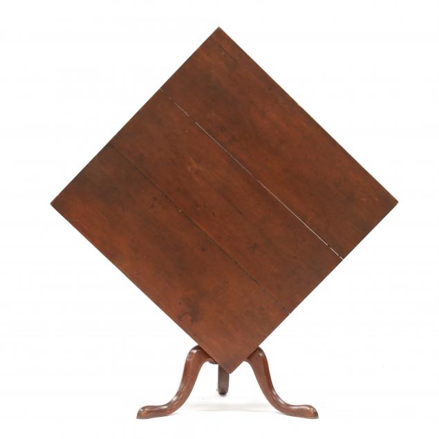 american-queen-anne-walnut-tilt-top-breakfast-table