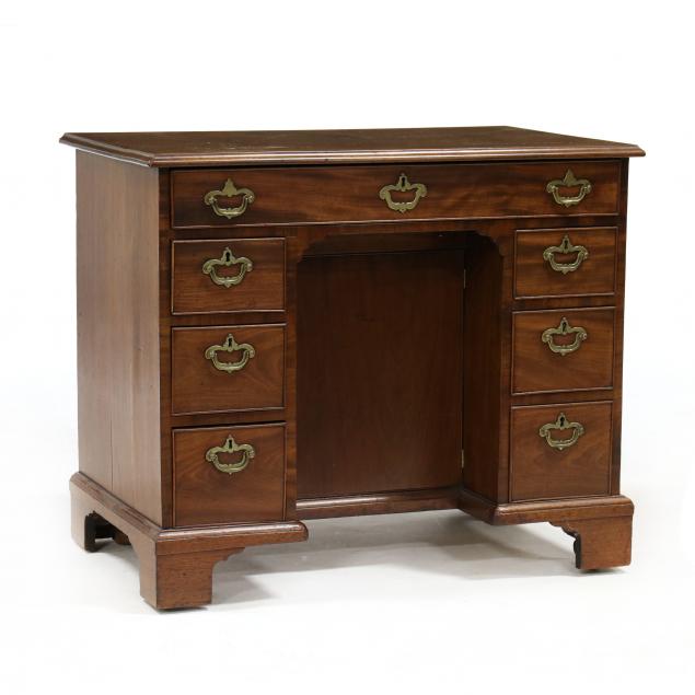 george-iii-mahogany-diminutive-knee-hole-desk