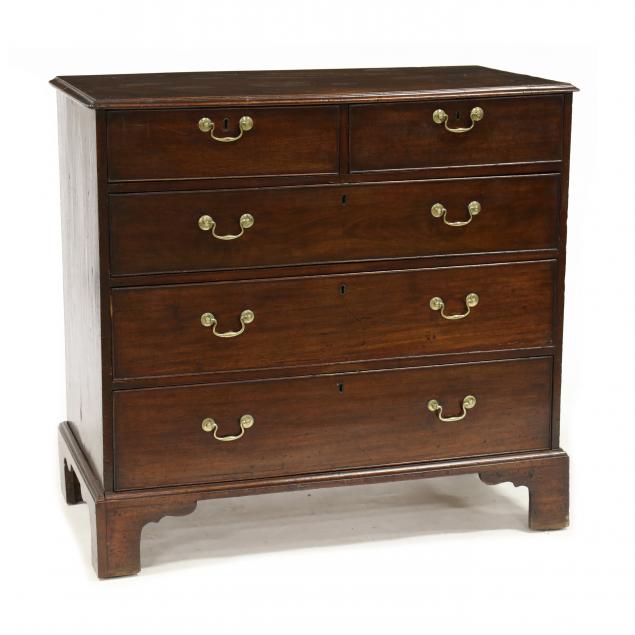 george-iii-mahogany-chest-of-drawers