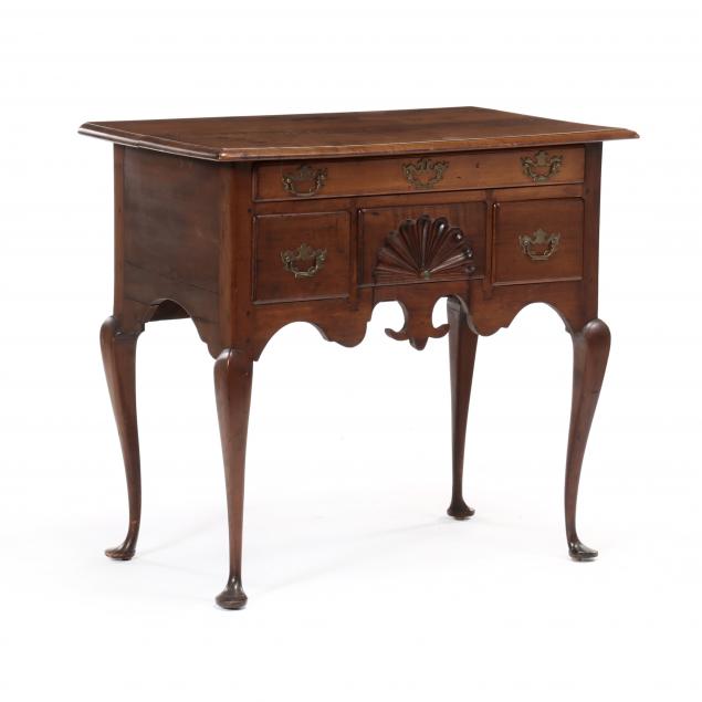 new-england-queen-anne-maple-lowboy