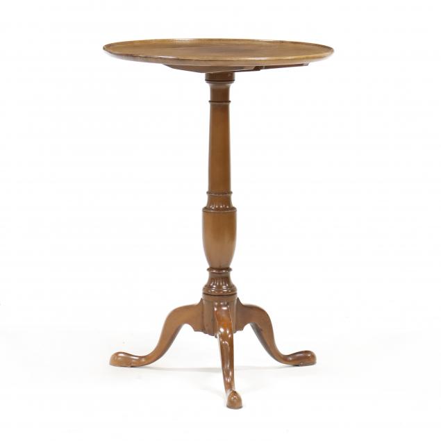 pennsylvania-queen-anne-mahogany-tilt-top-dish-top-candlestand