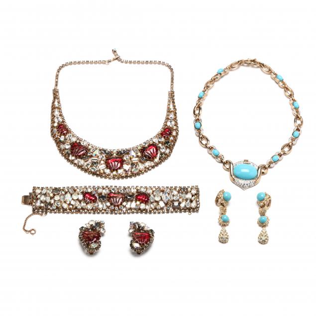 vintage-costume-jewelry-items