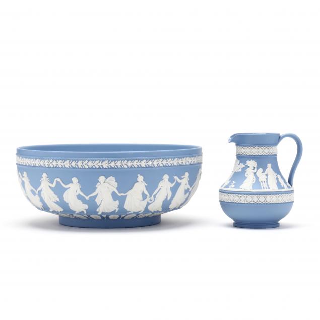 wedgwood-jasperware-center-bowl-and-pitcher