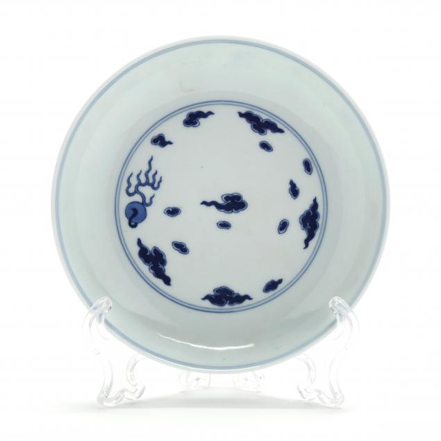 a-chinese-porcelain-blue-and-white-dish-with-clouds-and-flaming-pearl