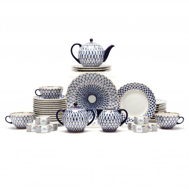 imperial-porcelain-factory-i-lomonosov-cobalt-netting-i-tea-service-47-piece