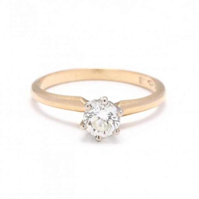 gold-and-diamond-ring