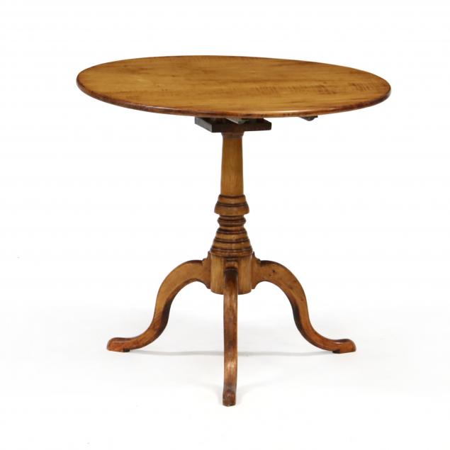 new-england-queen-anne-maple-tilt-top-tea-table