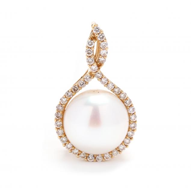 gold-pearl-and-diamond-pendant