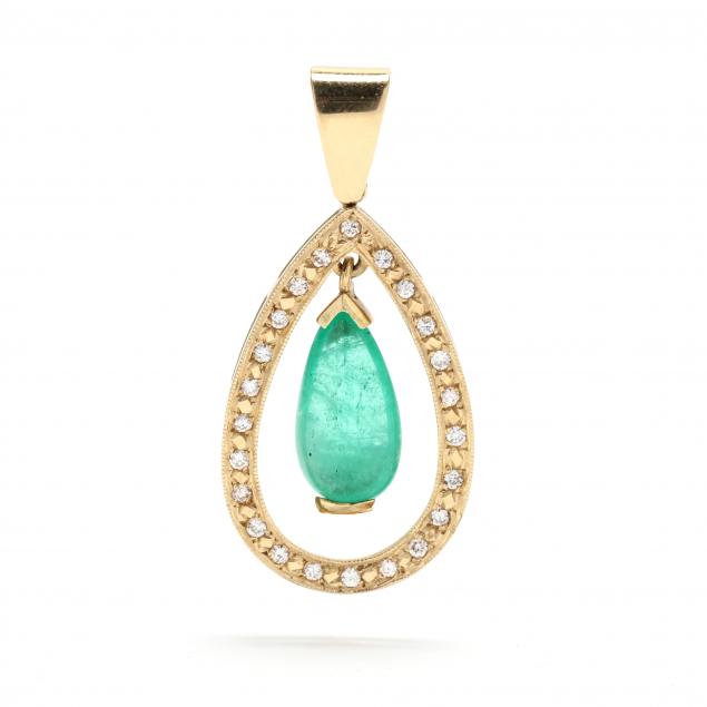 gold-emerald-and-diamond-pendant