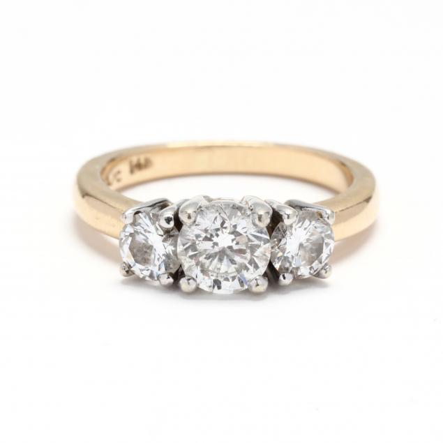 gold-and-three-stone-diamond-ring