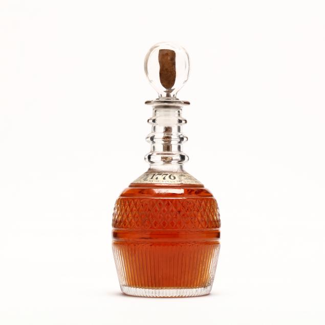 1776-whiskey-by-seagram-with-tiffany-decanter