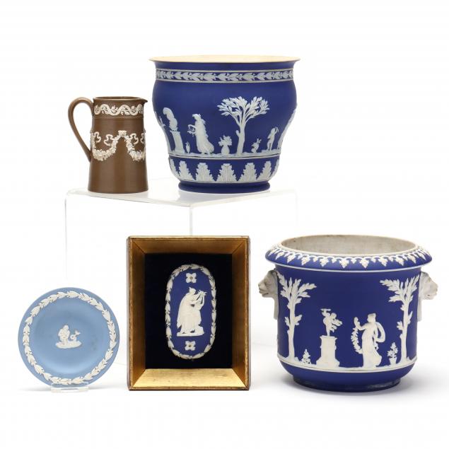 a-selection-of-five-pieces-jasperware