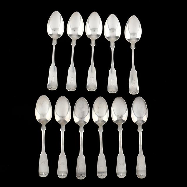 a-grouping-of-eleven-i-tipped-tipt-i-pattern-sterling-silver-teaspoons