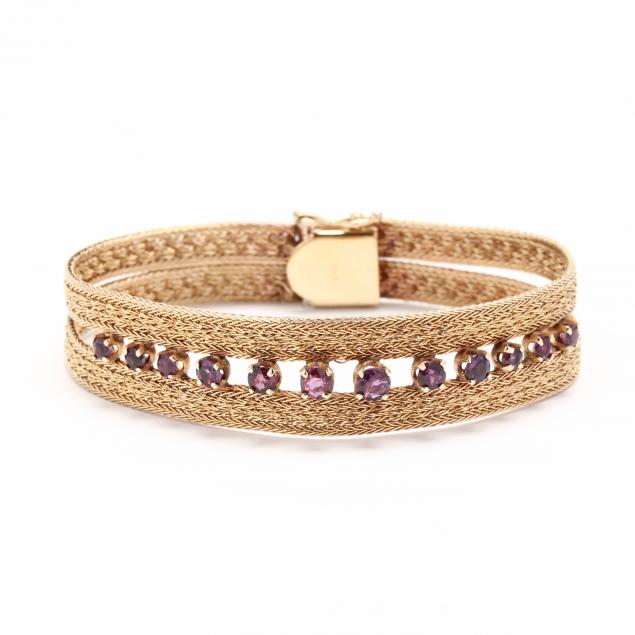 gold-and-garnet-bracelet