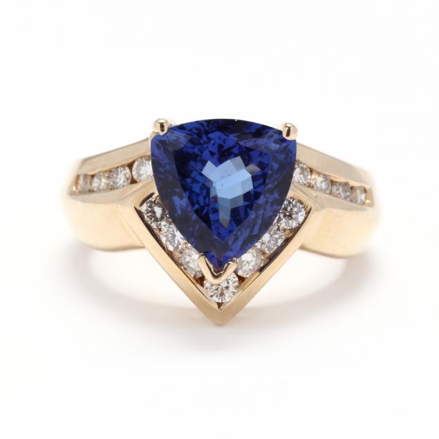 gold-tanzanite-and-diamond-ring