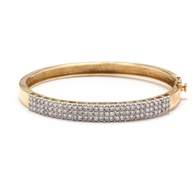 gold-and-diamond-bangle-bracelet