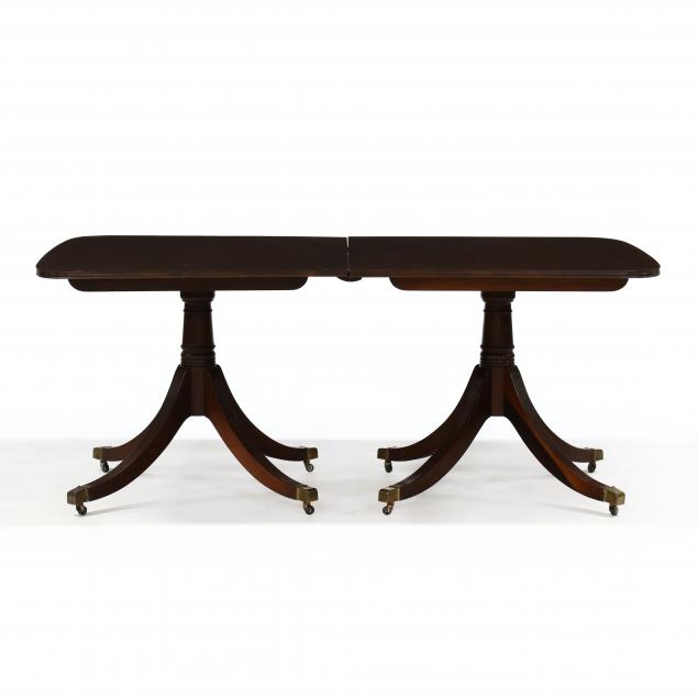the-williamsburg-galleries-double-pedestal-mahogany-dining-table