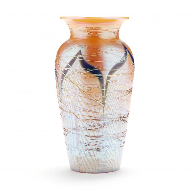 durand-threaded-pulled-feather-glass-vase
