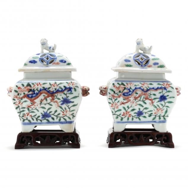 a-pair-of-chinese-porcelain-i-wucai-i-incense-burners-with-covers