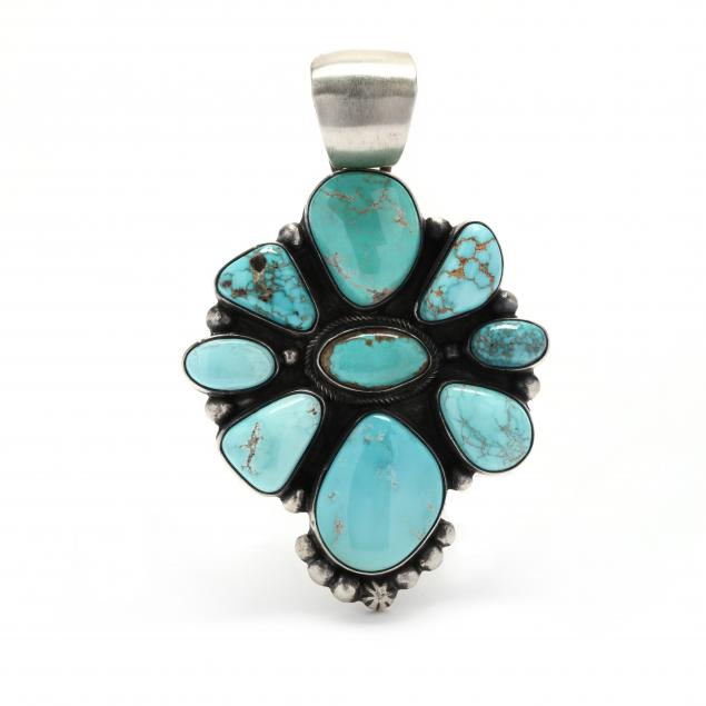 silver-and-turquoise-pendant