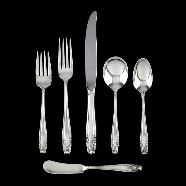 wallace-i-stradivari-i-sterling-silver-flatware-service