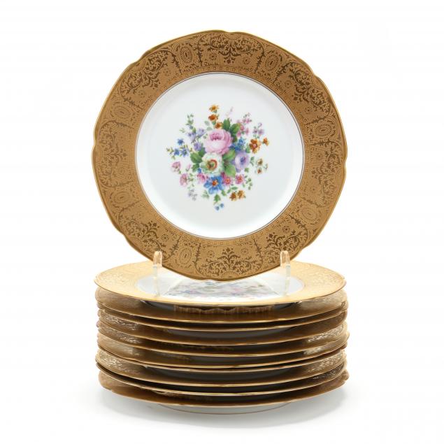 eleven-royal-bavarian-hutschenreuther-dinner-plates