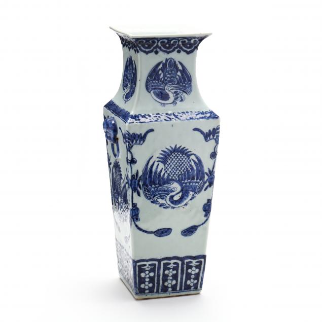 a-chinese-blue-and-white-porcelain-vase-with-cranes