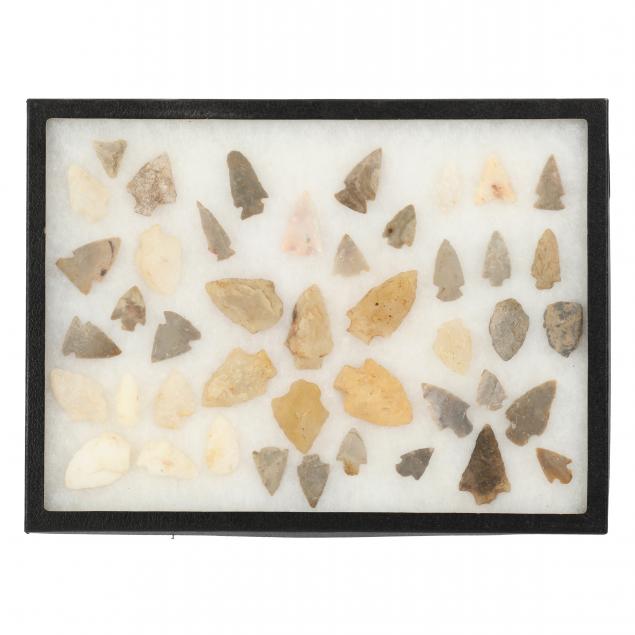 display-of-44-southeastern-american-indian-projectile-points